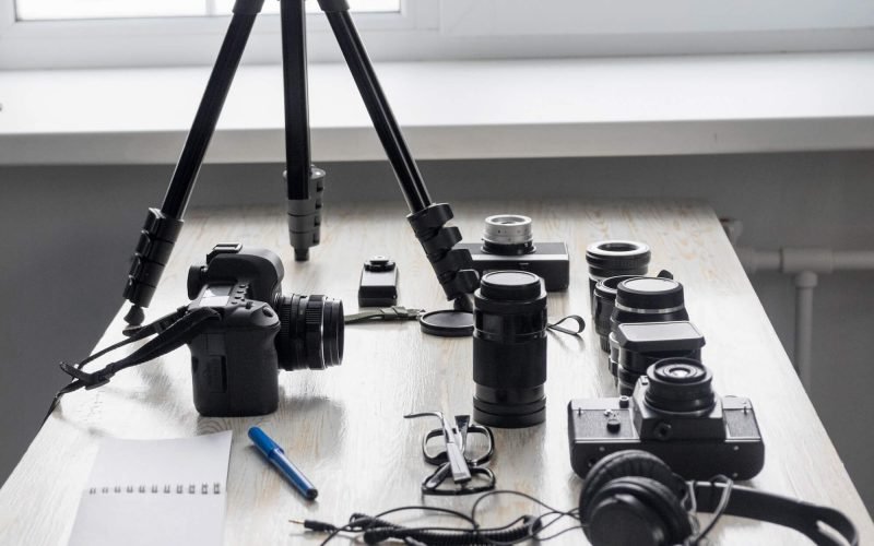 smartphone-and-photography-equipment-on-studio-desk-1.jpg